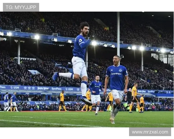 英超球队埃弗顿与热刺对比分析