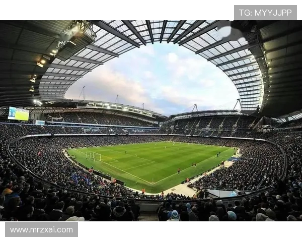 英超球队的球场广告布局