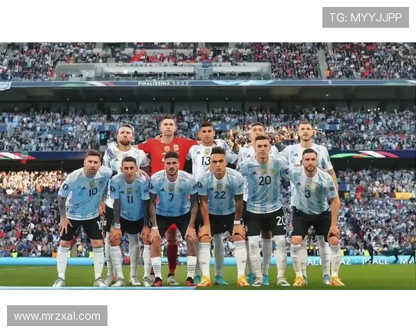 阿根廷世界杯震撼晋级决赛 球迷狂欢期待梅西圆梦时刻